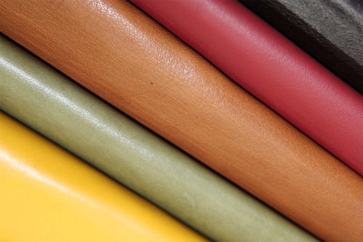Leather products with our handcrafted pilot bags. Stylish, durable, and rich in aviation heritage